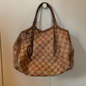 Gucci multi color straw and leather hobo bag